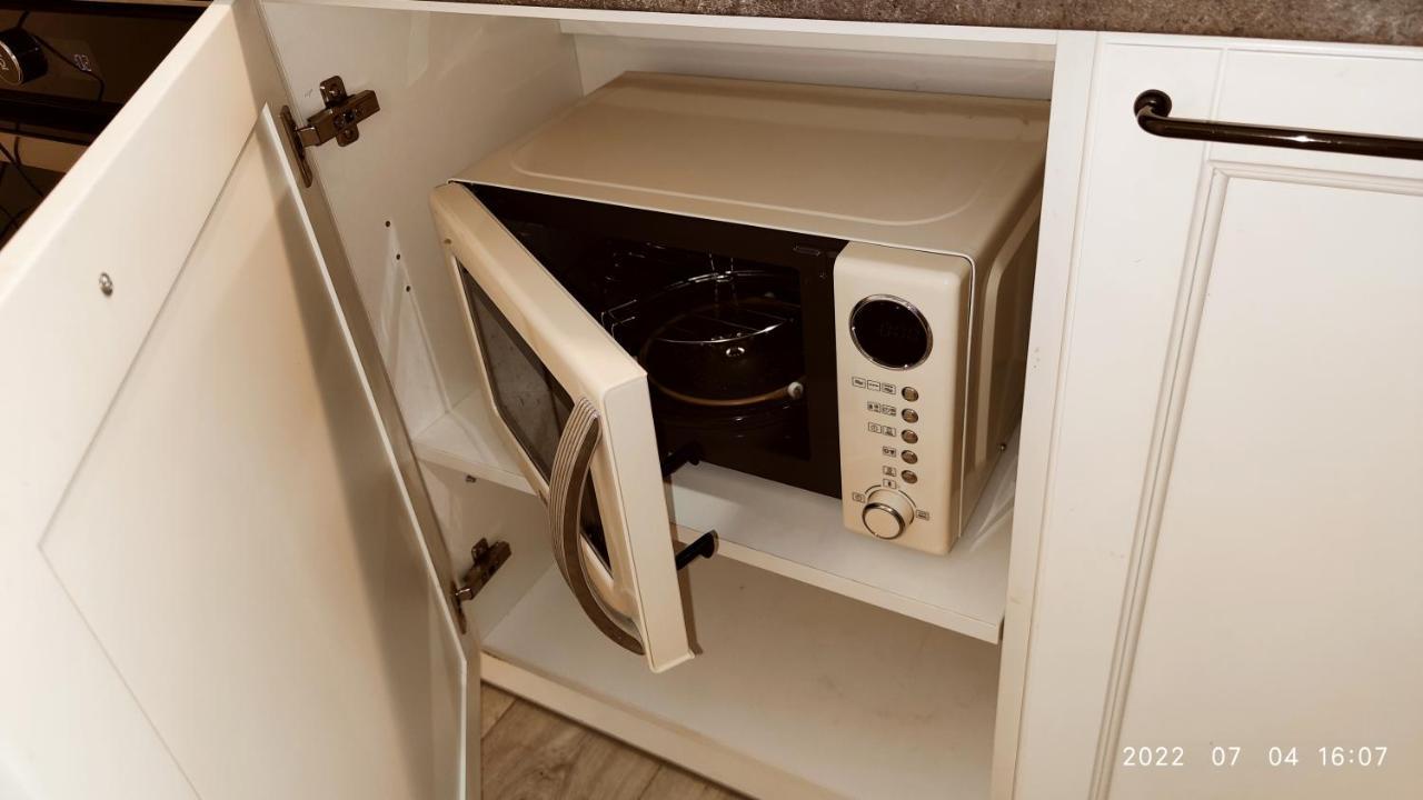 Happy Inn Just Studio, Self Check-In-24X7,Parking-In-The-Underground-Garage VNO Exteriör bild
